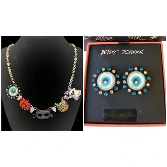 BETSEY JOHNSON SET Halloween Glow in Dark Charm Necklace & Eye Earrings NEW NWT - Picture 1 of 8